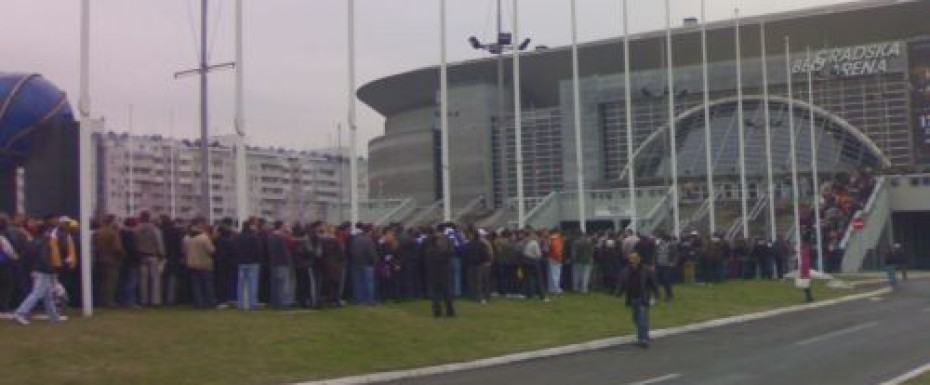 Rasprodate ulaznice za Partizan - PAO!