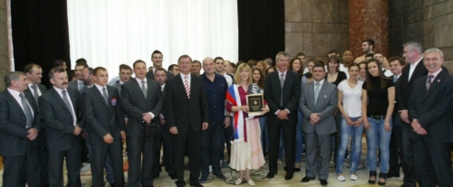 Prijem u Palati Srbije za najuspešnije!