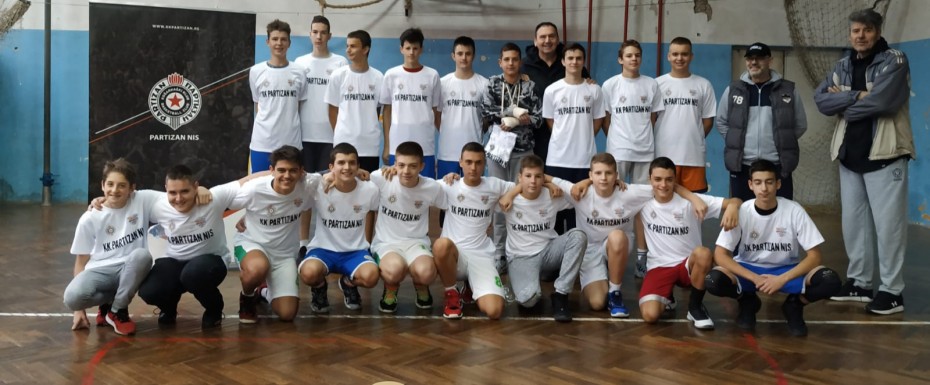 Mlađe kategorije KK Partizan NIS u poseti Priboju