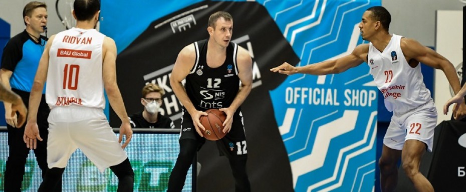Crno-beli u nedelju protiv Splita