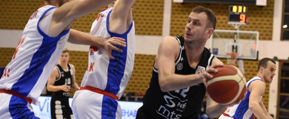 Partizan preko Borca do polufinala Kupa 