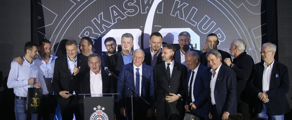 Dobrotvorna aukcija donela 32.650 evra Fondaciji