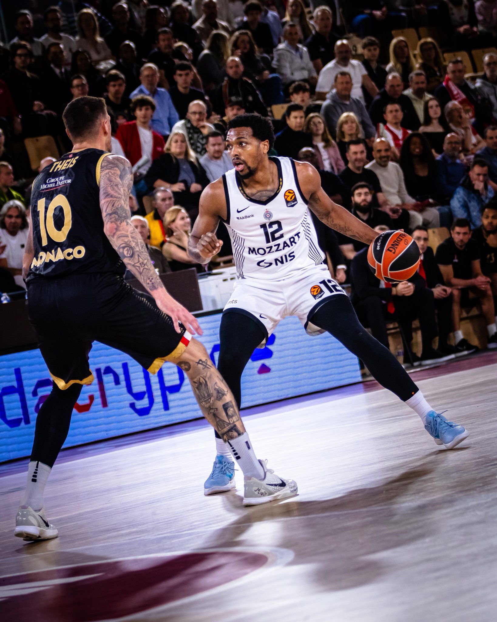 Crno-beli izgubili u Monaku 