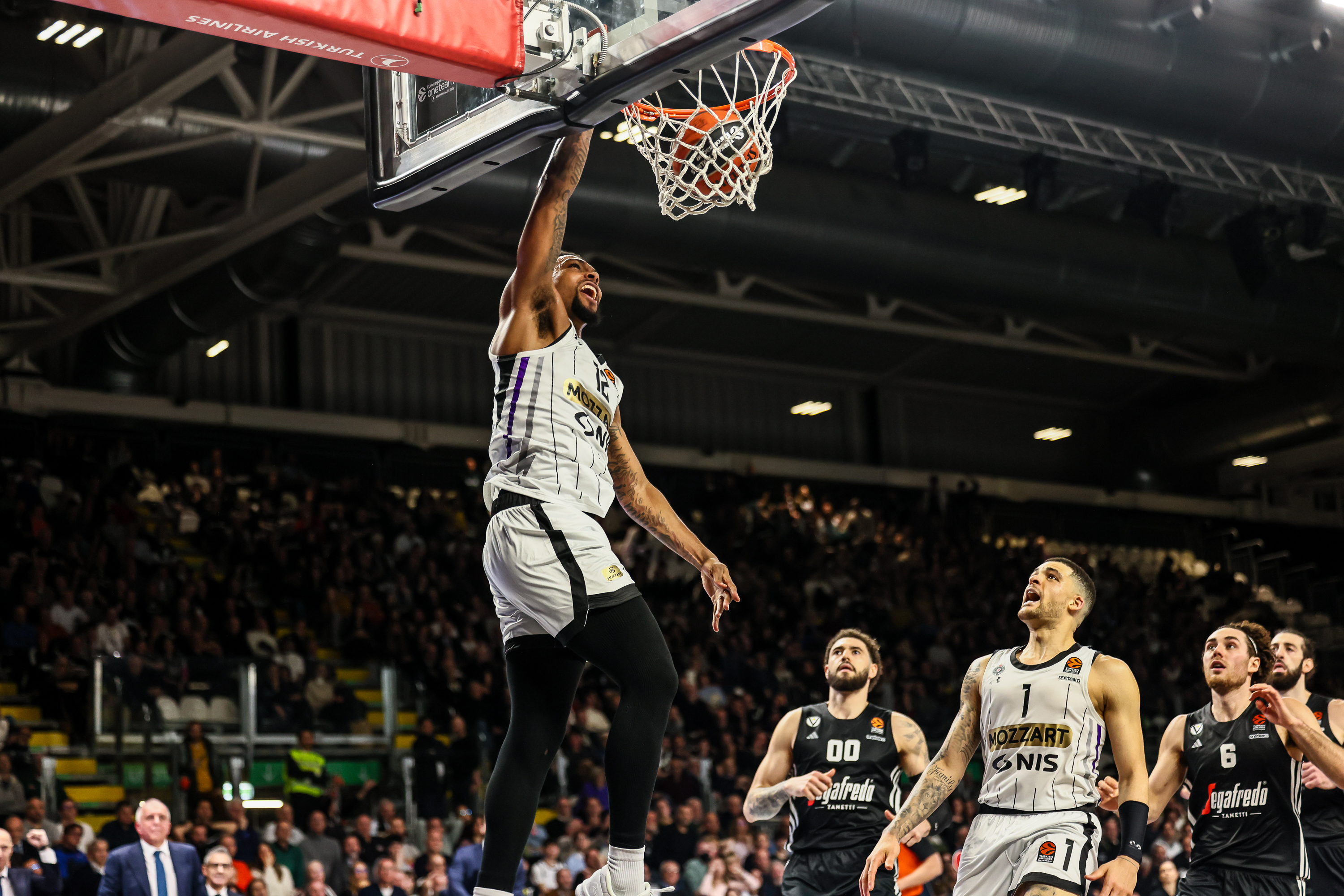 Parni valjak savladao Virtus u Bolonji, sledi gostovanje u Monaku